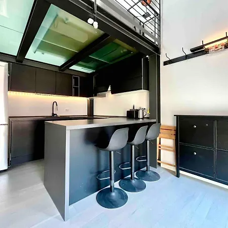 Vimercati 17 - Modern Loft - Precotto Bicocca דירה מילאנו